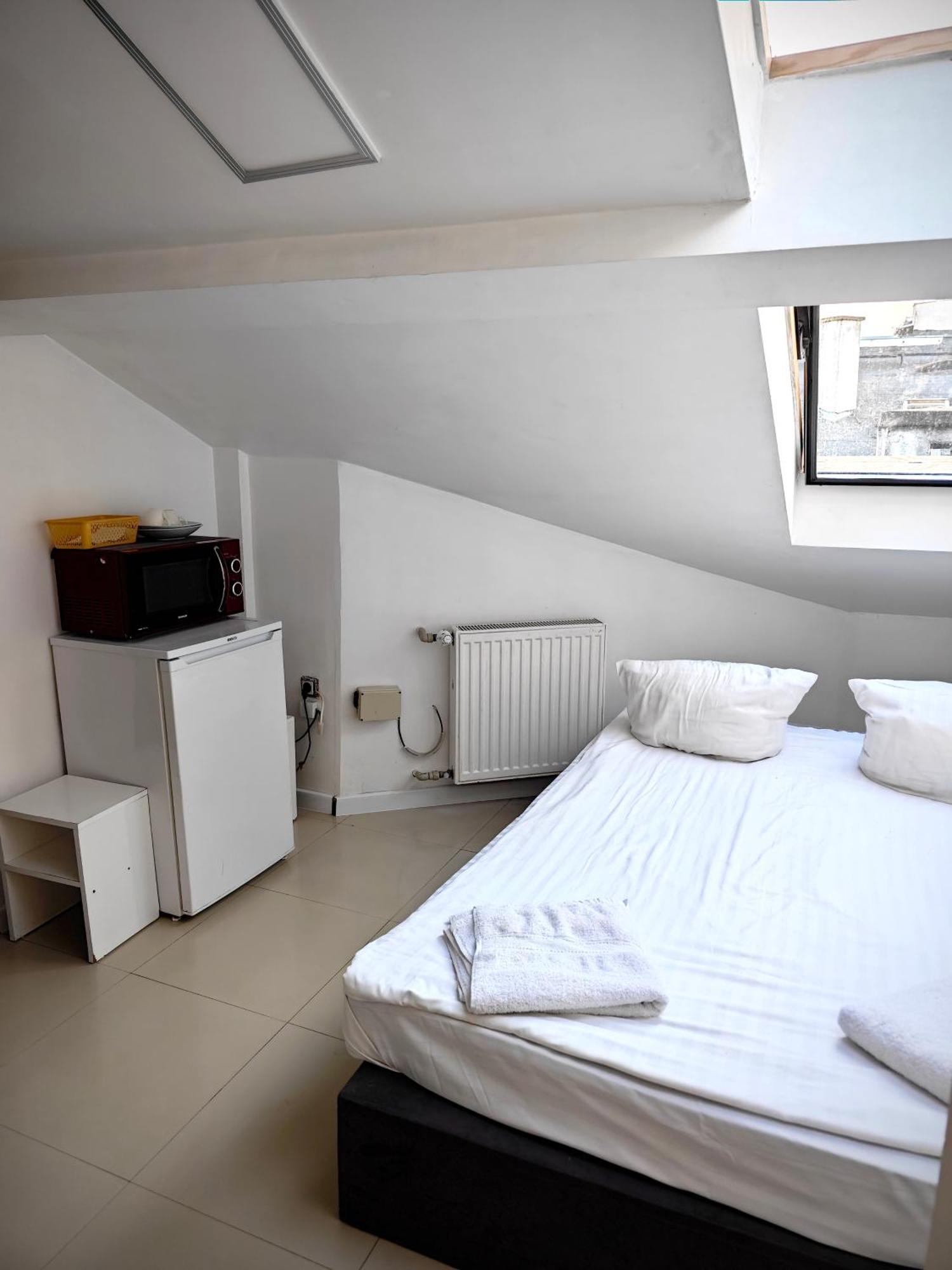 Attic Studio Varsavia Camera foto