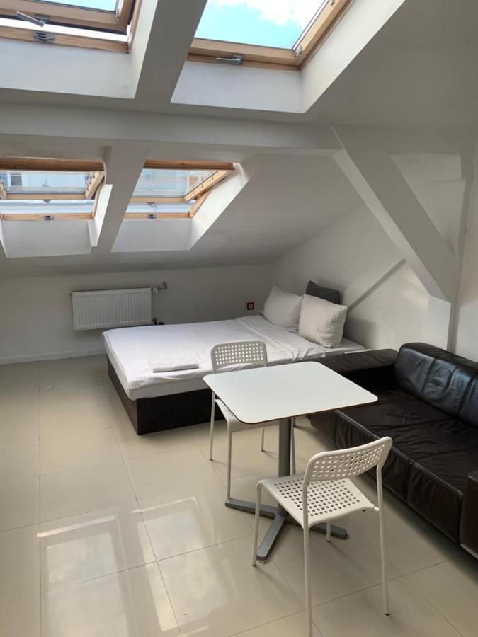 Attic Studio Varsavia Esterno foto