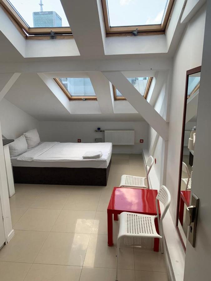 Attic Studio Varsavia Esterno foto